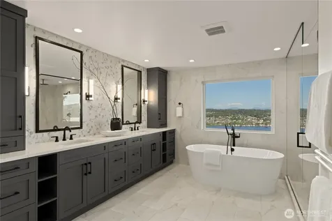 7712 89th Place SE Mercer Island WA 98040