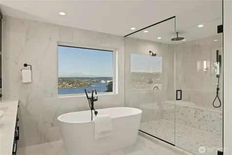 7712 89th Place SE Mercer Island WA 98040