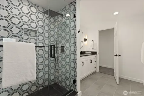 7712 89th Place SE Mercer Island WA 98040