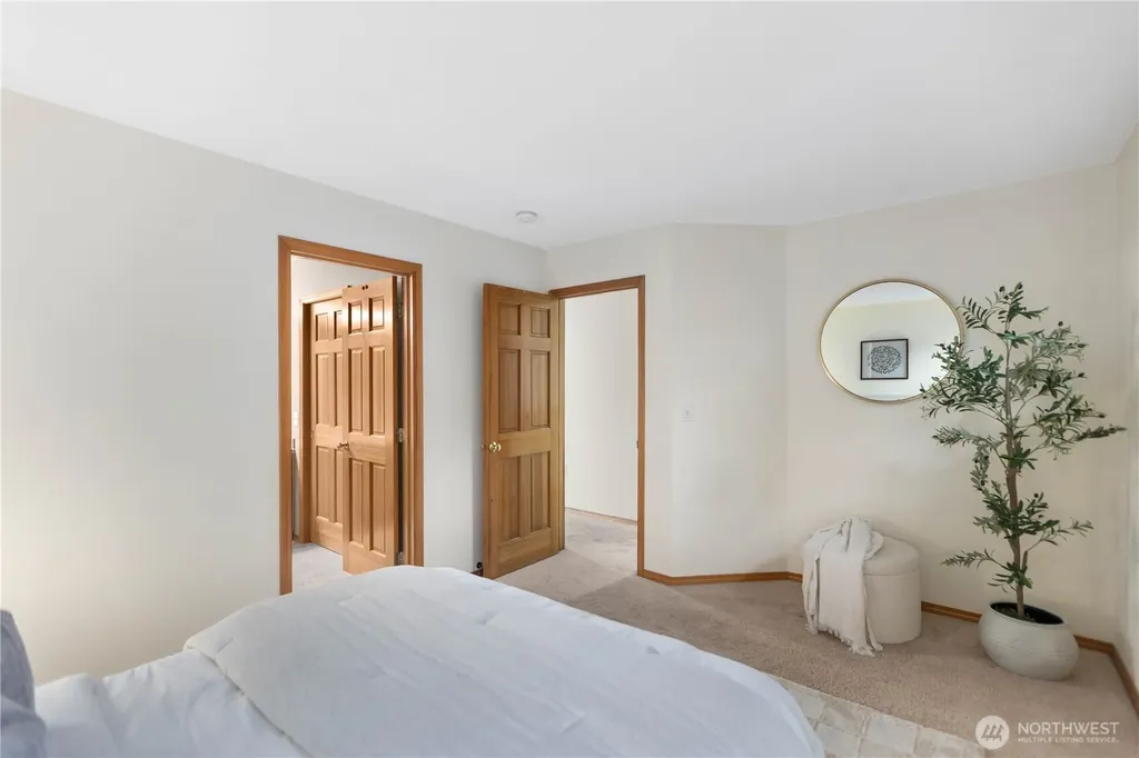460 226th Place NE Sammamish WA 98074