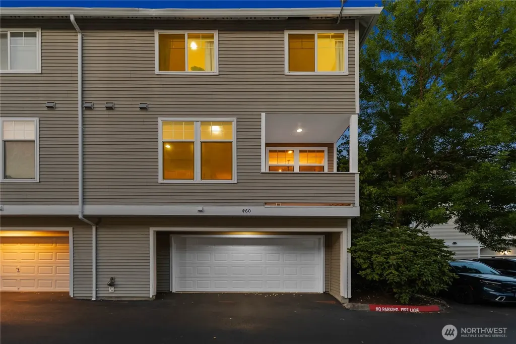 460 226th Place NE Sammamish WA 98074