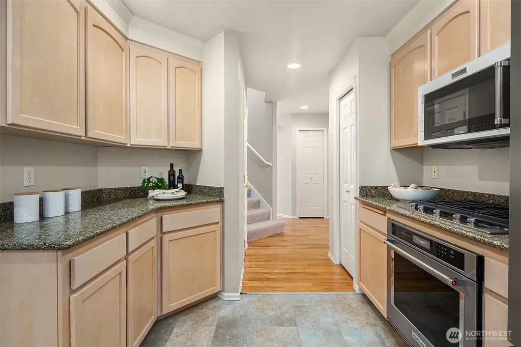 8221 53rd Avenue W Mukilteo WA 98275