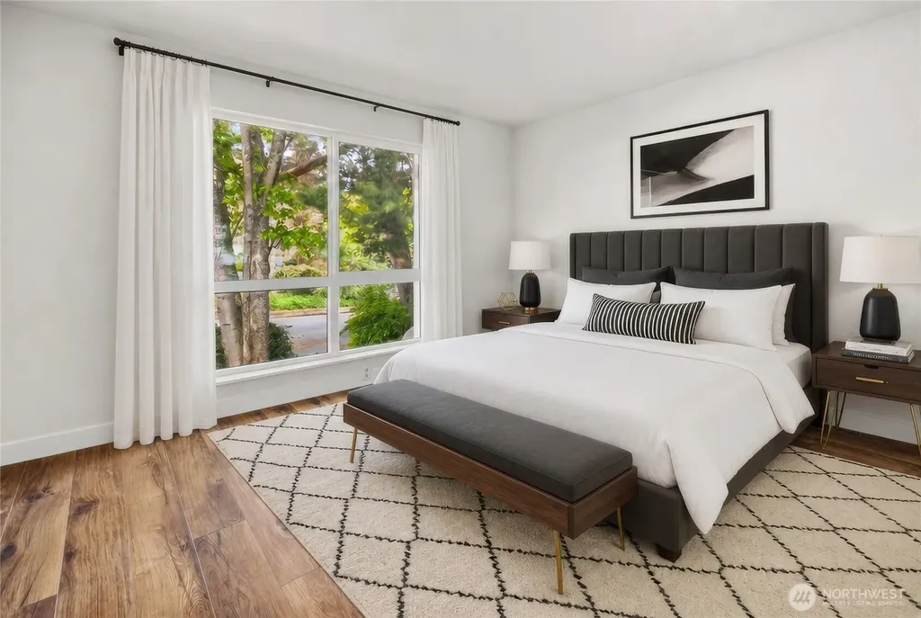 3710 26th Place W Seattle WA 98199