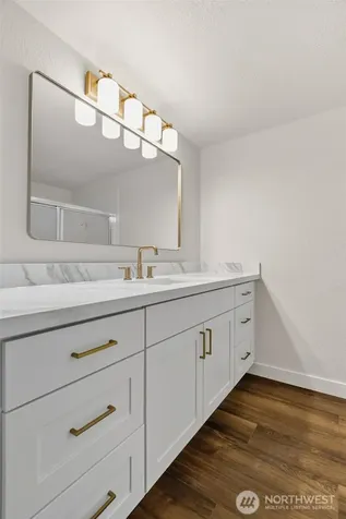 3710 26th Place W Seattle WA 98199