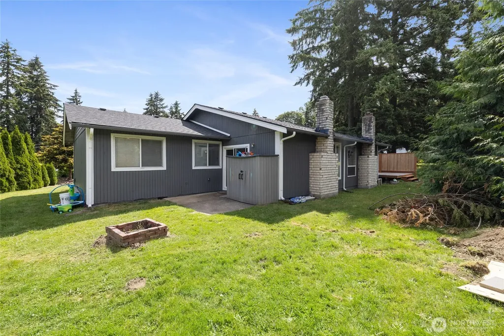 6616 51st Avenue E Tacoma WA 98443