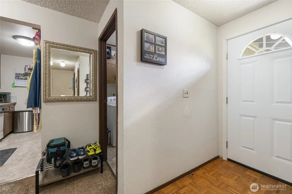 6616 51st Avenue E Tacoma WA 98443