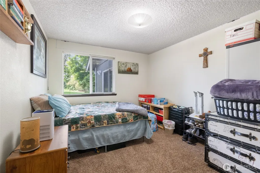 6616 51st Avenue E Tacoma WA 98443