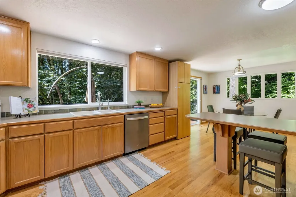 15727 154th Avenue NE Woodinville WA 98072