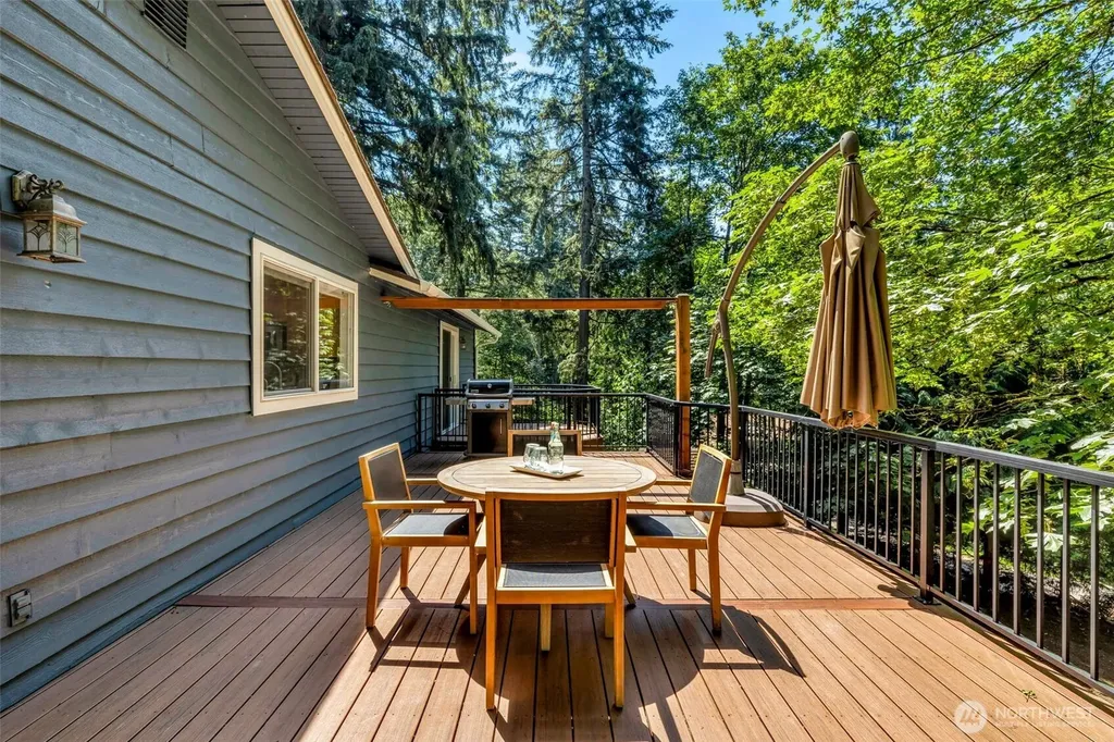 15727 154th Avenue NE Woodinville WA 98072