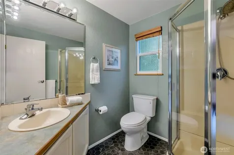 15727 154th Avenue NE Woodinville WA 98072