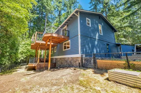 15727 154th Avenue NE Woodinville WA 98072