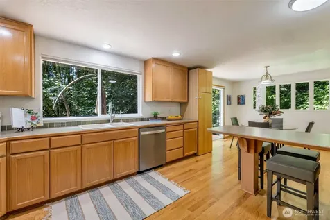 15727 154th Avenue NE Woodinville WA 98072
