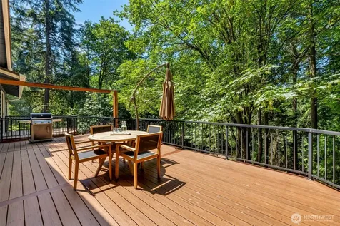 15727 154th Avenue NE Woodinville WA 98072