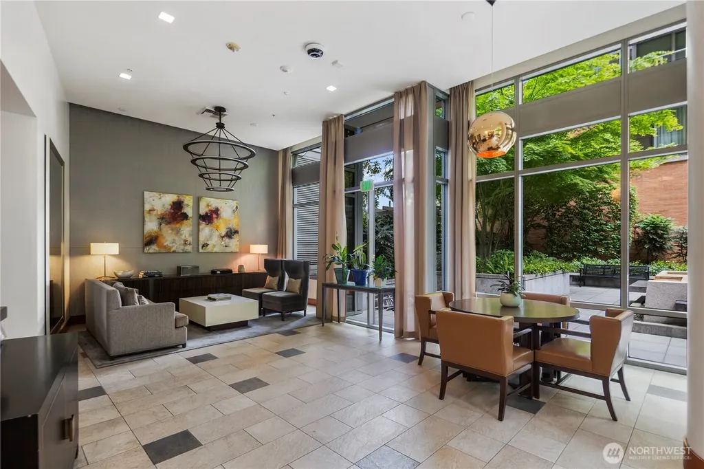 900 Lenora Street Seattle WA 98121