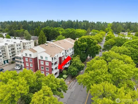 2805 NE 125th Street Seattle WA 98125