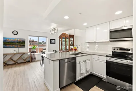 2805 NE 125th Street Seattle WA 98125
