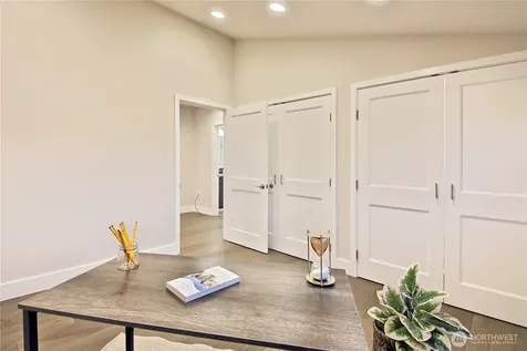 2805 N Bluff Road Greenbank WA 98253
