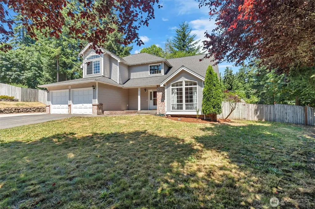 2052 NE Marina Vista Court Poulsbo WA 98370