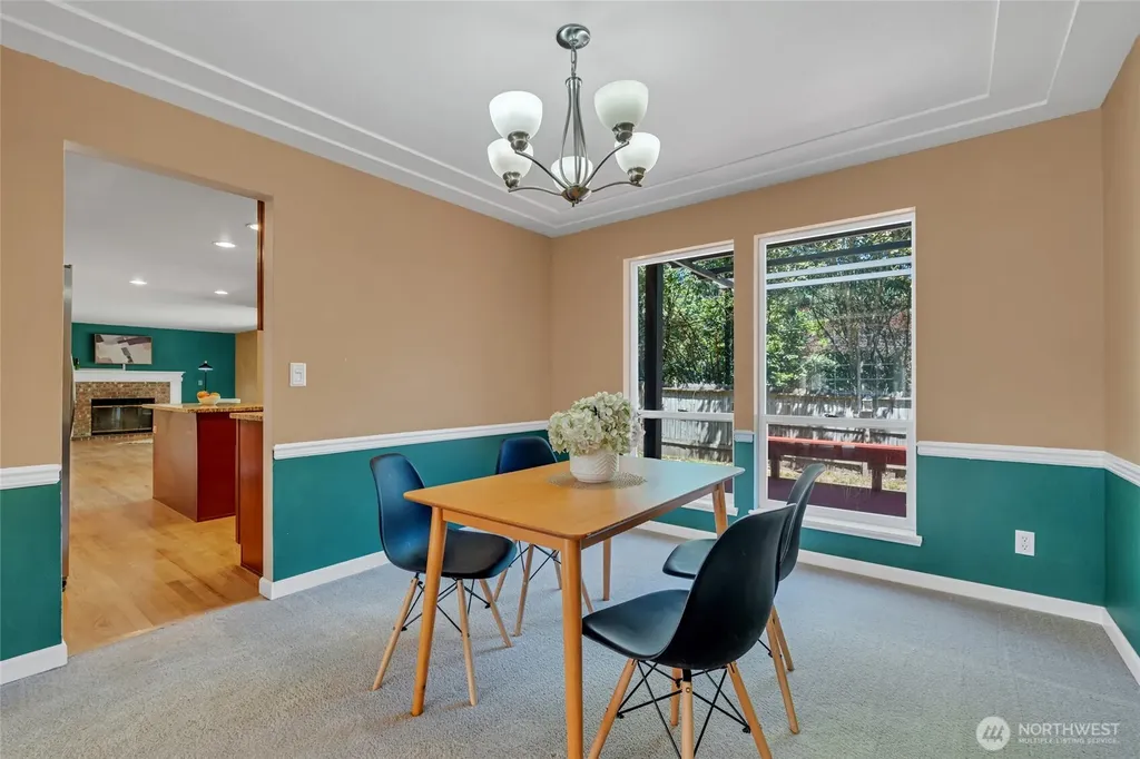 2052 NE Marina Vista Court Poulsbo WA 98370