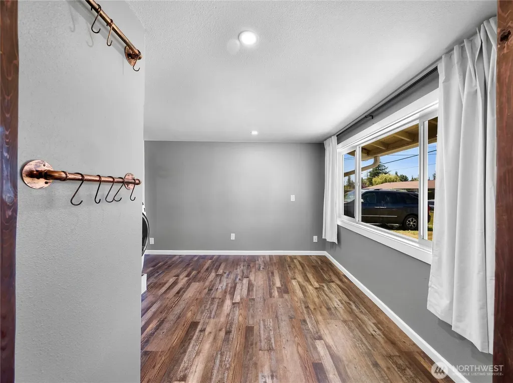 1700 S 15th Street Mount Vernon WA 98274