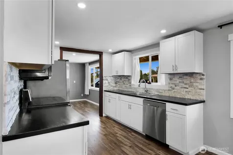 1700 S 15th Street Mount Vernon WA 98274