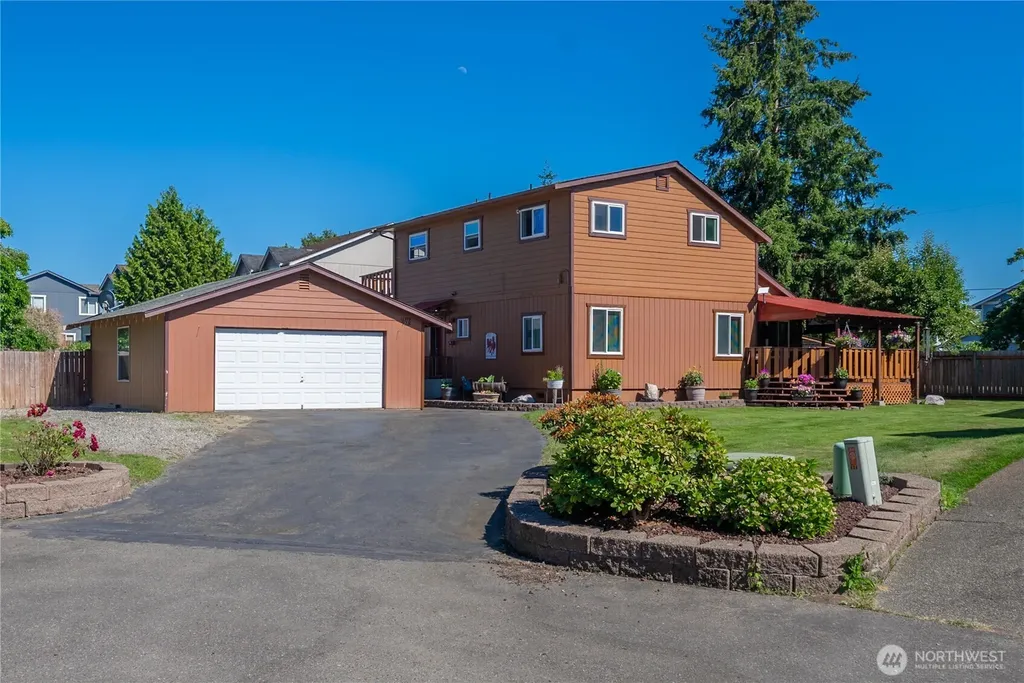928 127th Street Street Ct E Tacoma WA 98445