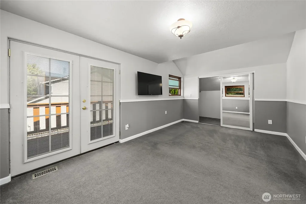928 127th Street Street Ct E Tacoma WA 98445