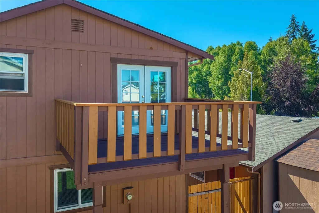 928 127th Street Street Ct E Tacoma WA 98445