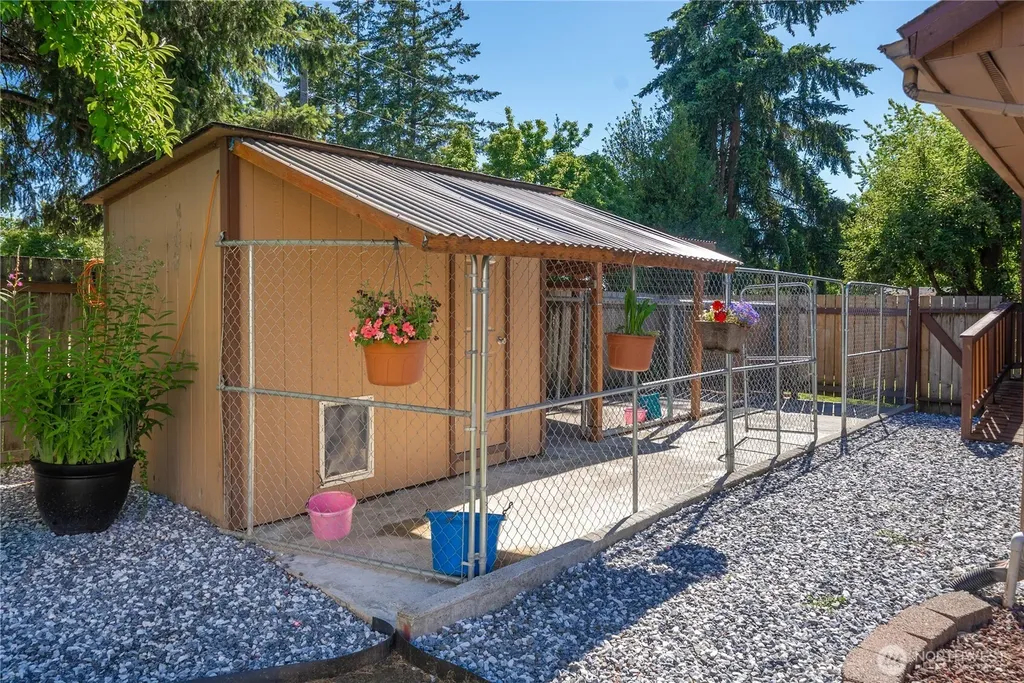 928 127th Street Street Ct E Tacoma WA 98445