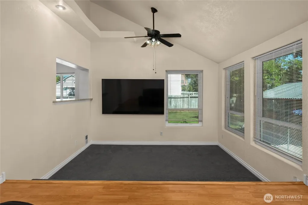 928 127th Street Street Ct E Tacoma WA 98445