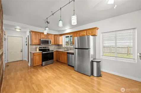928 127th Street Street Ct E Tacoma WA 98445