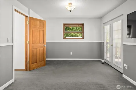 928 127th Street Street Ct E Tacoma WA 98445