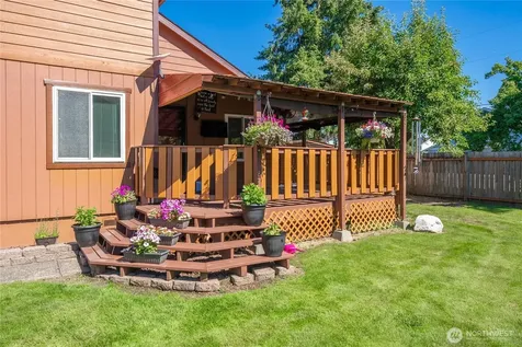 928 127th Street Street Ct E Tacoma WA 98445