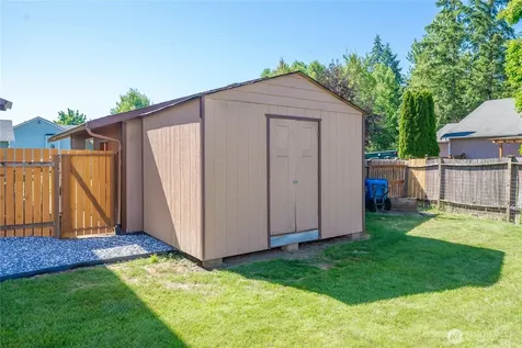 928 127th Street Street Ct E Tacoma WA 98445