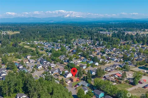 928 127th Street Street Ct E Tacoma WA 98445