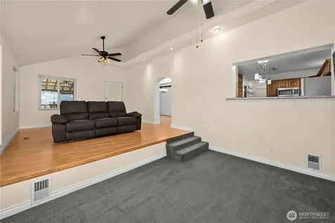 928 127th Street Street Ct E Tacoma WA 98445