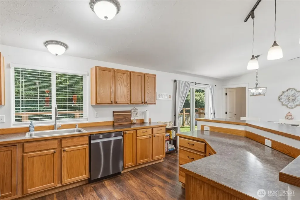 136 Jean Road Chehalis WA 98532