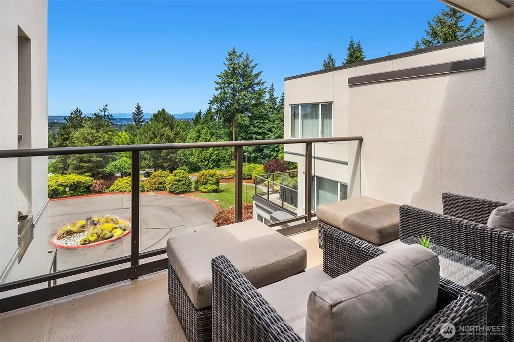 11122 NE 41st Drive Kirkland WA 98033