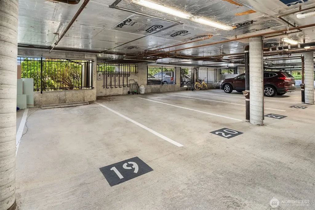 11122 NE 41st Drive Kirkland WA 98033