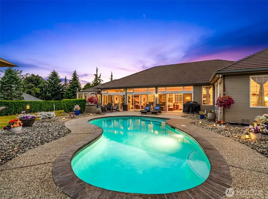 2286 Grand Avenue East Wenatchee WA 98802