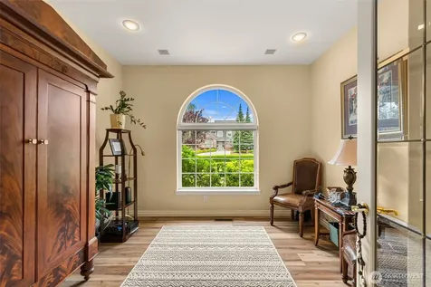 2286 Grand Avenue East Wenatchee WA 98802
