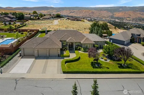 2286 Grand Avenue East Wenatchee WA 98802
