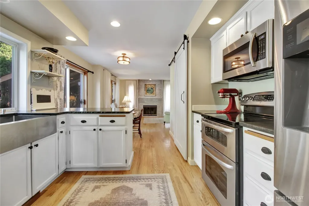 17513 Redhawk Drive Arlington WA 98223