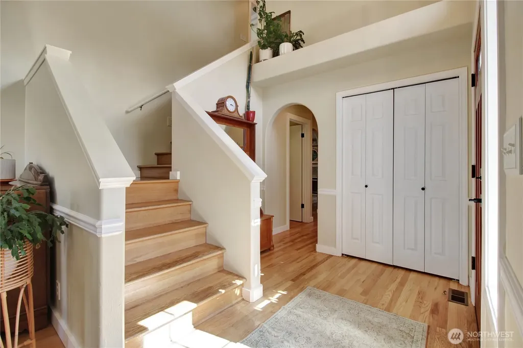 17513 Redhawk Drive Arlington WA 98223