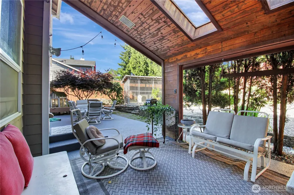 17513 Redhawk Drive Arlington WA 98223