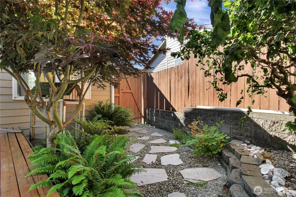 17513 Redhawk Drive Arlington WA 98223