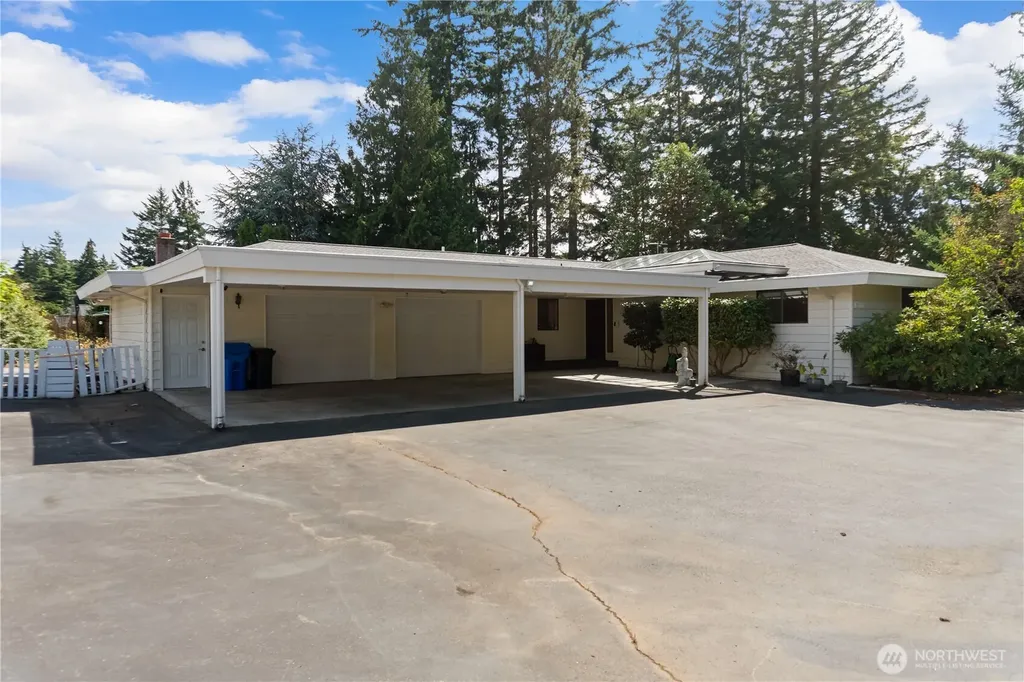 1781 NE 11th Avenue Oak Harbor WA 98277
