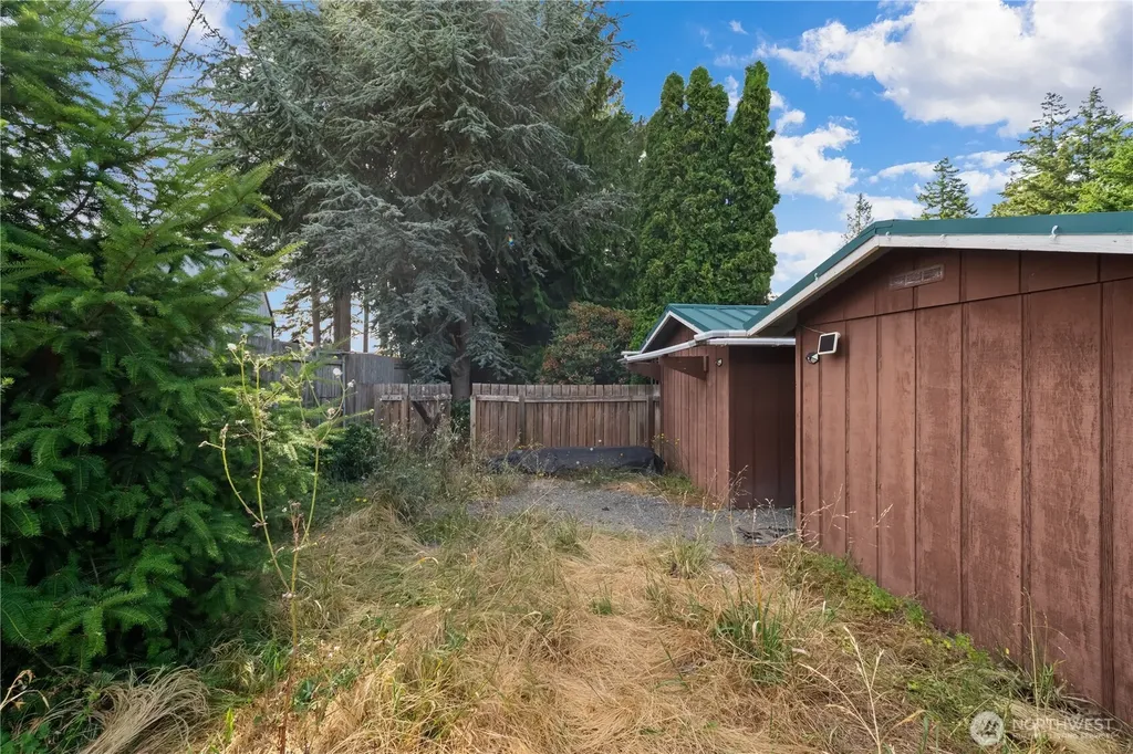 1781 NE 11th Avenue Oak Harbor WA 98277