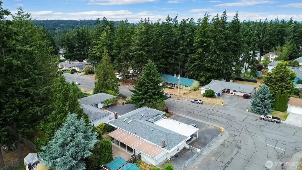 1781 NE 11th Avenue Oak Harbor WA 98277