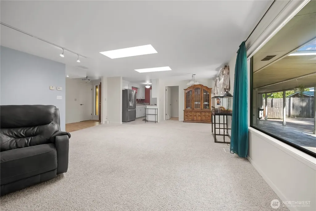 1781 NE 11th Avenue Oak Harbor WA 98277